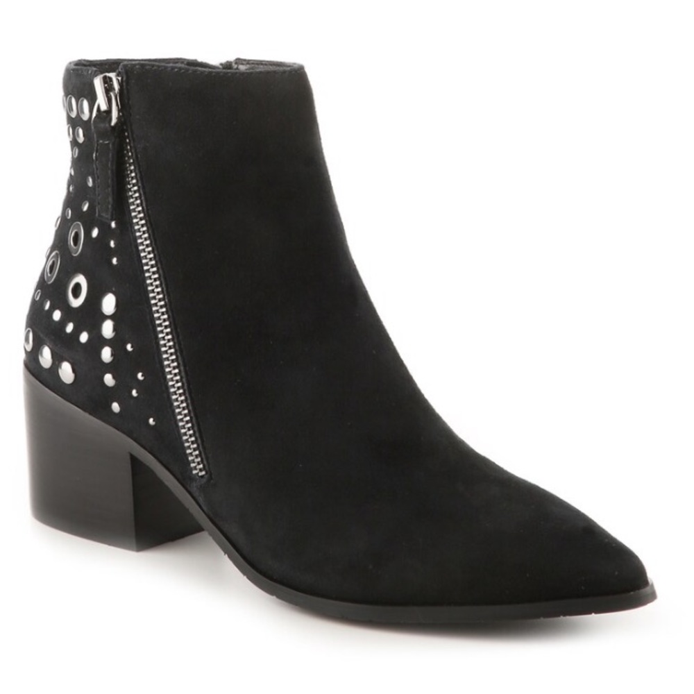 Tahari Rachel ankle bootie 10